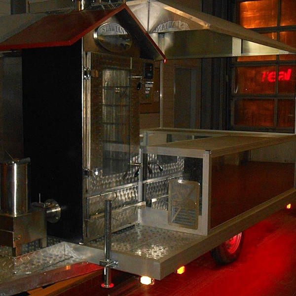 Przyczepa wędzarnia otwarta - kontenery specjalistyczne