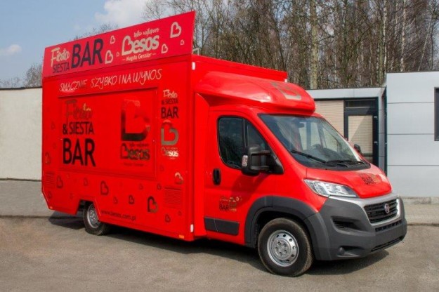 Samochód gastronomiczny Bessos Gessler - zabudowy specjalistyczne