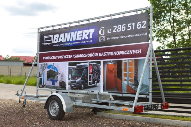 Przyczepa reklamowa - nadwozia specjalne Bannert