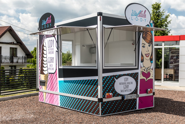 Przyczepa do handlu lodami - kontenery specjalne