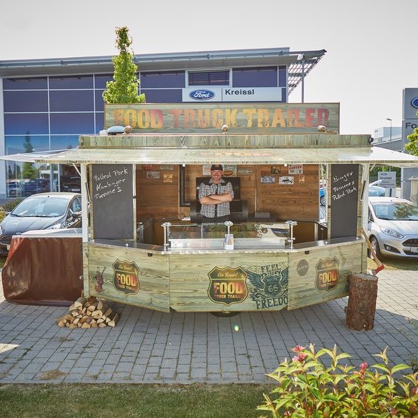 Food Truck Trailer - zabudowy specjalistyczne Bannert