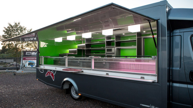 Samochód handlowy do sprzedaży mięsa, wędlin, serów i ryb - kontenery specjalne