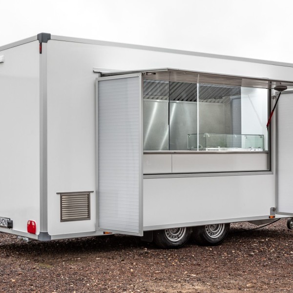 Przyczepa gastronomiczna 5m - nadwozia specjalne