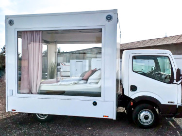 Samochód ekspozycyjny - nadwozia specjalne - Bannert