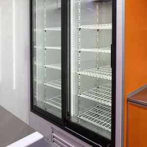 przyczepa gastronomiczna do wędzenia lodówki