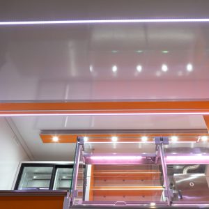 Przyczepa do wędzenia