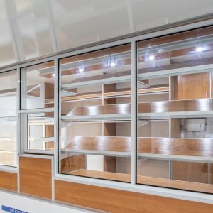 przyczepa gastronomiczna piekarnia wnętrze