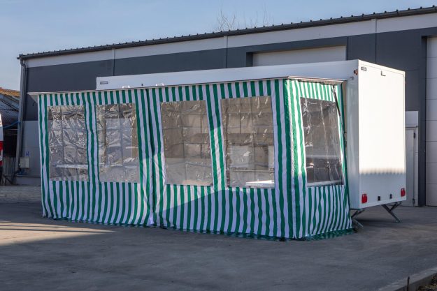 przyczepa do sprzedaży warzyw