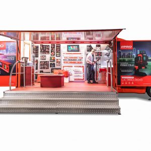 Samochód wystawowy Pro