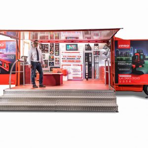 Samochód wystawowy Pro