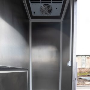 samochód do sprzedaży kurczaków