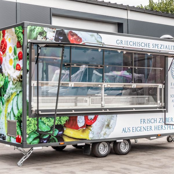 Przyczepa 5,0m z ladą chłodniczą