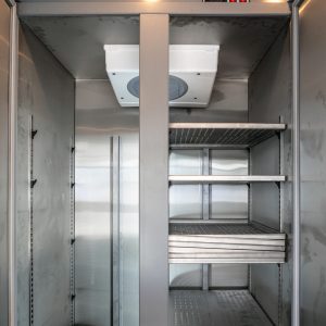 Przyczepa 5,0m z ladą chłodniczą