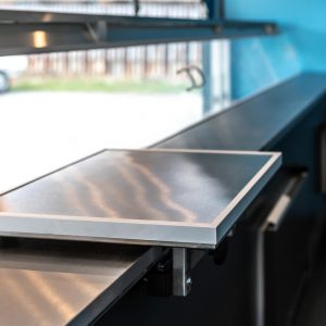 Przyczepa 5,0m z ladą chłodniczą