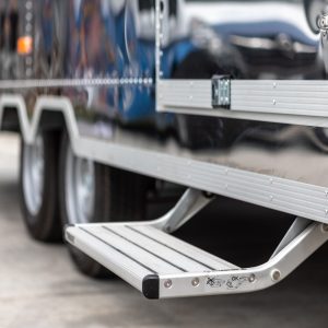 przyczepa nierdzewna