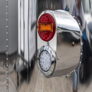 przyczepa nierdzewna