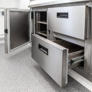 przyczepa z toaletą