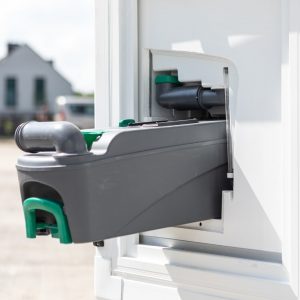 przyczepa z toaletą