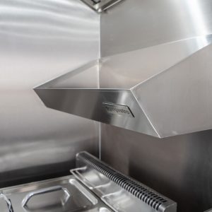 meble nierdzewne w przyczepie