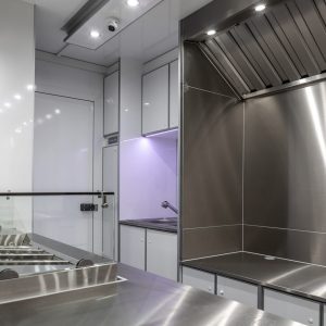 przyczepa gastronomiczna wnętrze