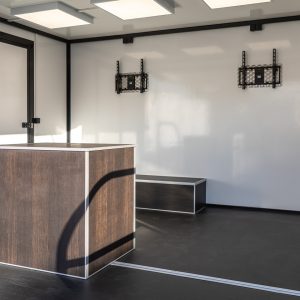 samochód ekspozycyjny